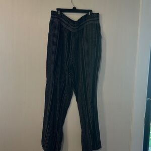 Women’s wide leg Black Striped Pants